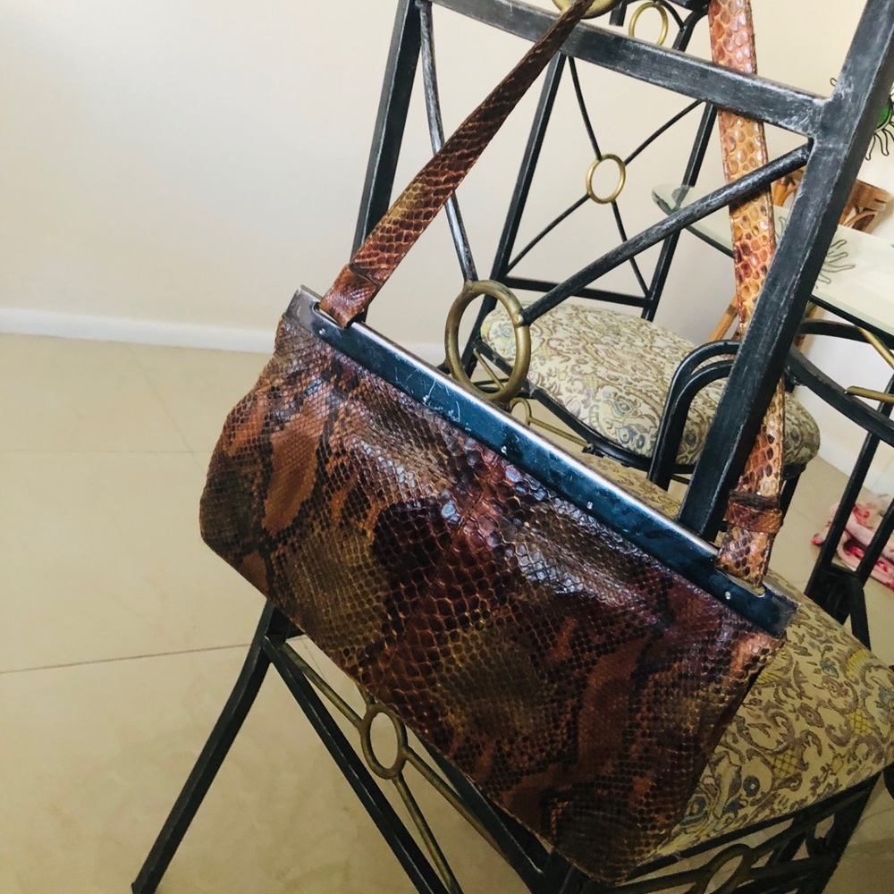 DESIGNER VINTAGE PYTHON PURSE BY VIA SPIGA - Picture 5 of 8